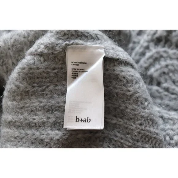b+ab Women's Size Small Gray Layered Knit Jumper V-Neck Pullover Sweater $395 - Picture 9 of 11